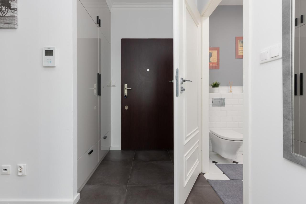 Warsaw Ursynow Apartment With Balcony By Noclegi Renters Екстериор снимка