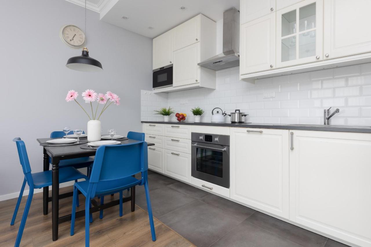 Warsaw Ursynow Apartment With Balcony By Noclegi Renters Екстериор снимка