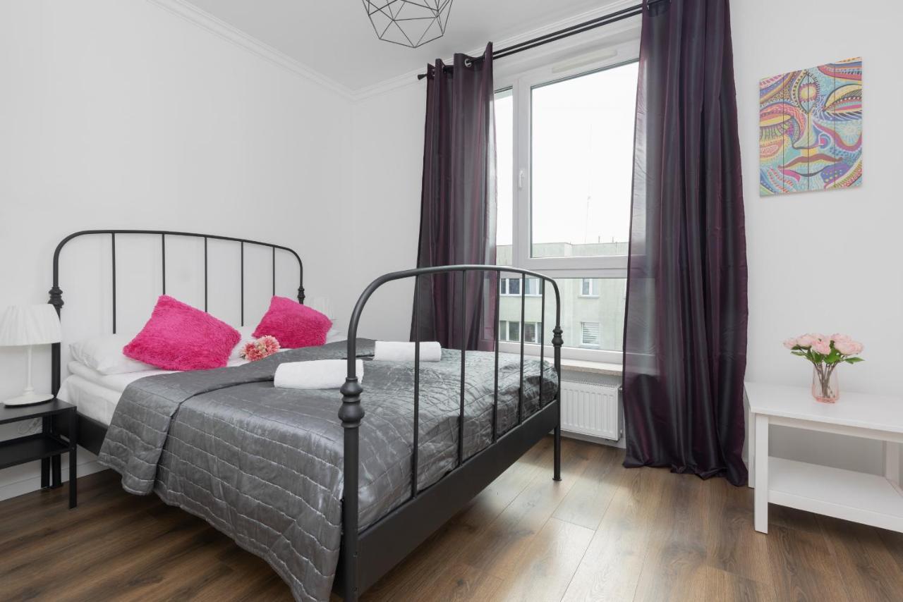 Warsaw Ursynow Apartment With Balcony By Noclegi Renters Екстериор снимка