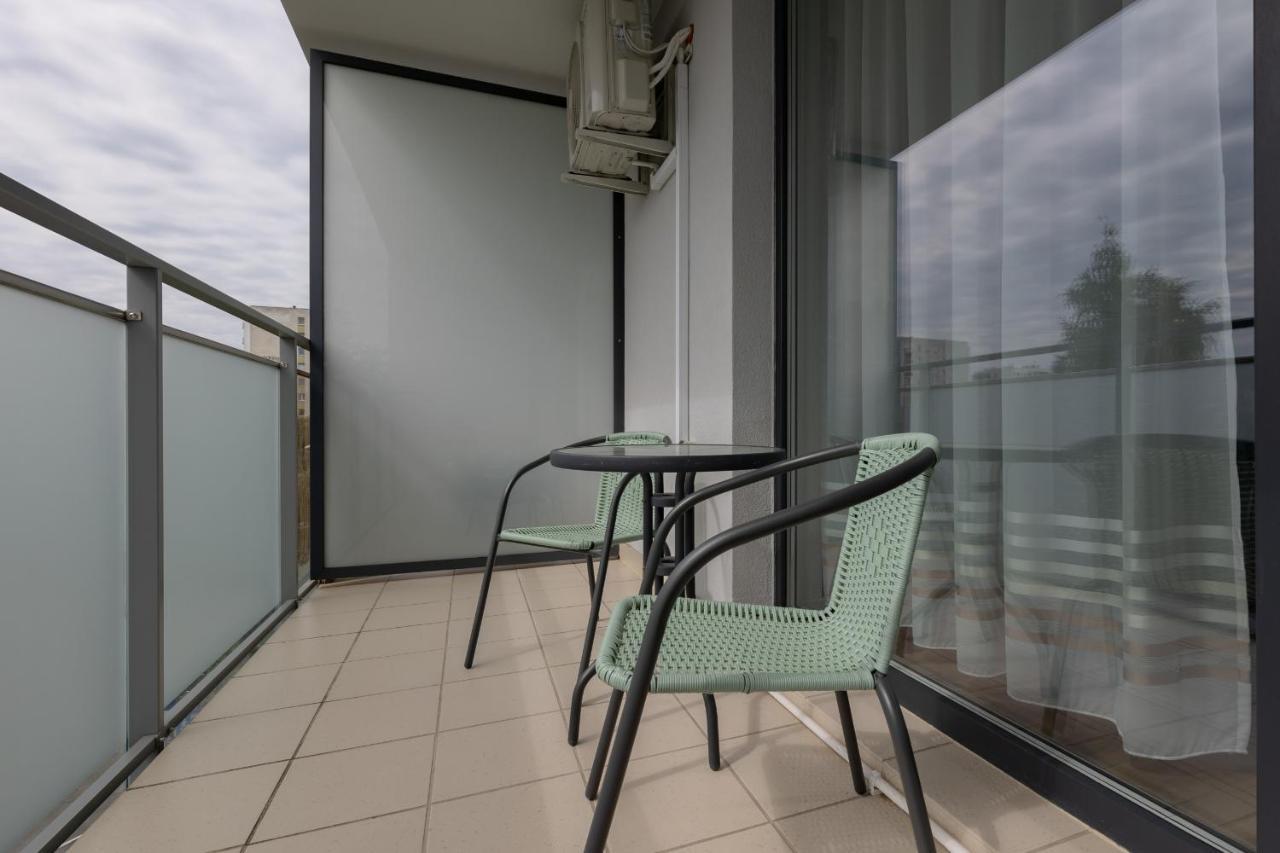 Warsaw Ursynow Apartment With Balcony By Noclegi Renters Екстериор снимка